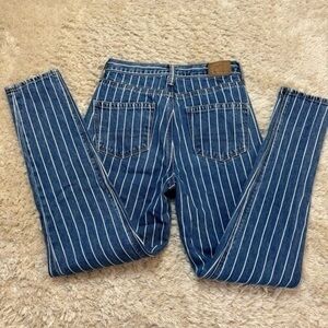 American eagle women’s mom striped jeans size 00